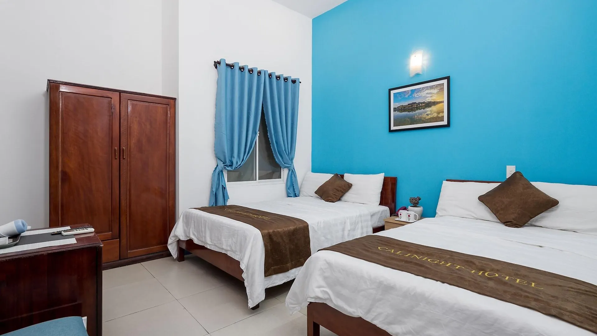 Cali Night Hotel Da Nang 2*,