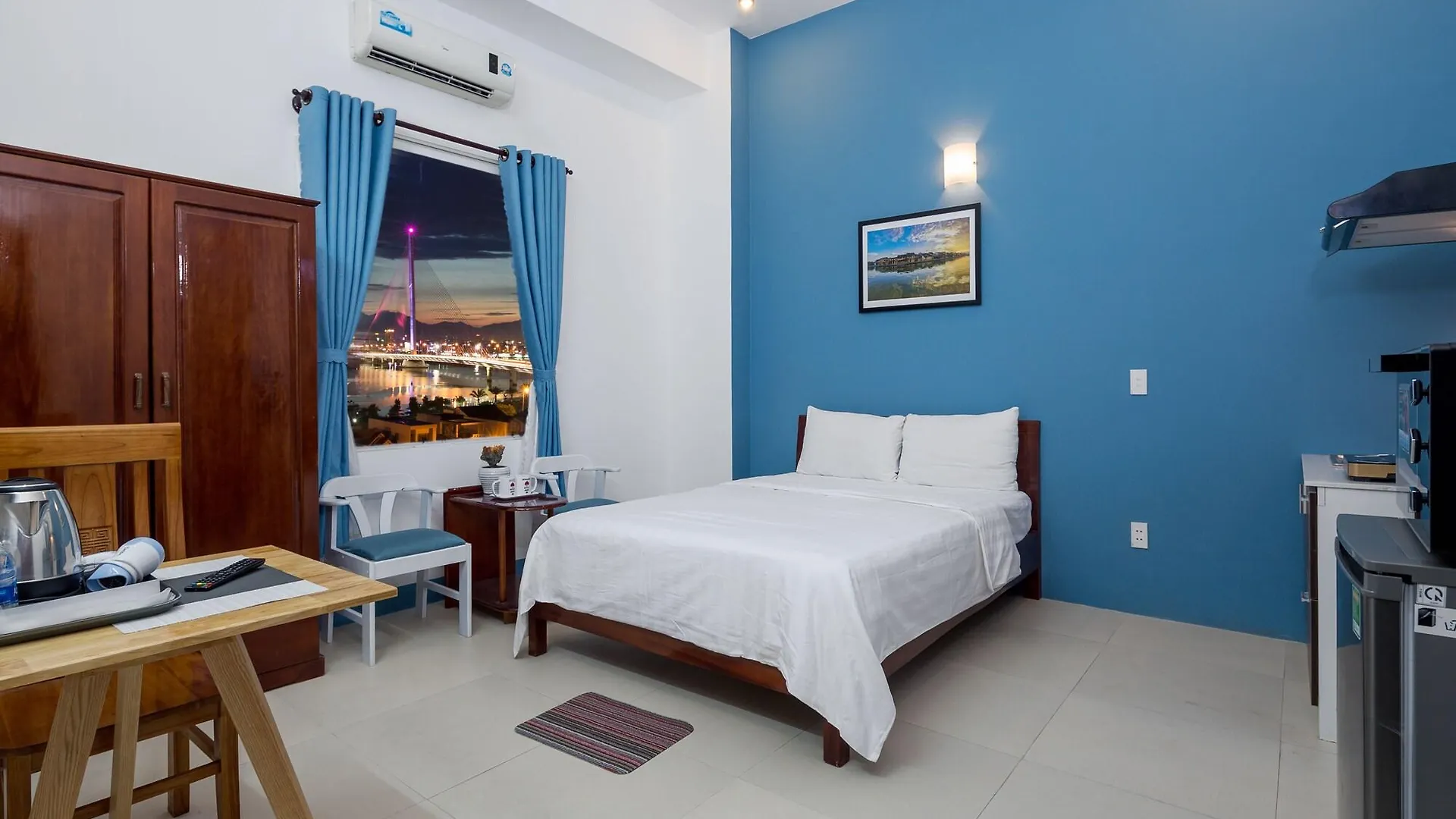 Cali Night Hotel Da Nang