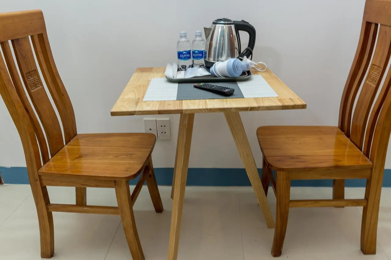Cali Night Hotel Da Nang 2*,